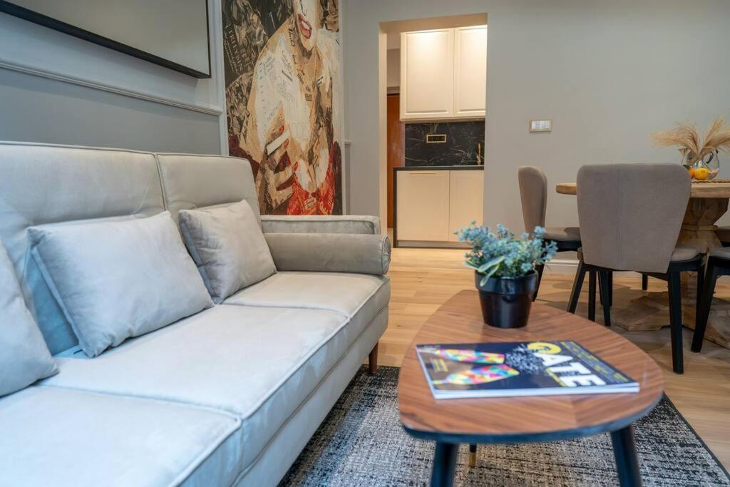 Rome City Center Apartment II Екстер'єр фото